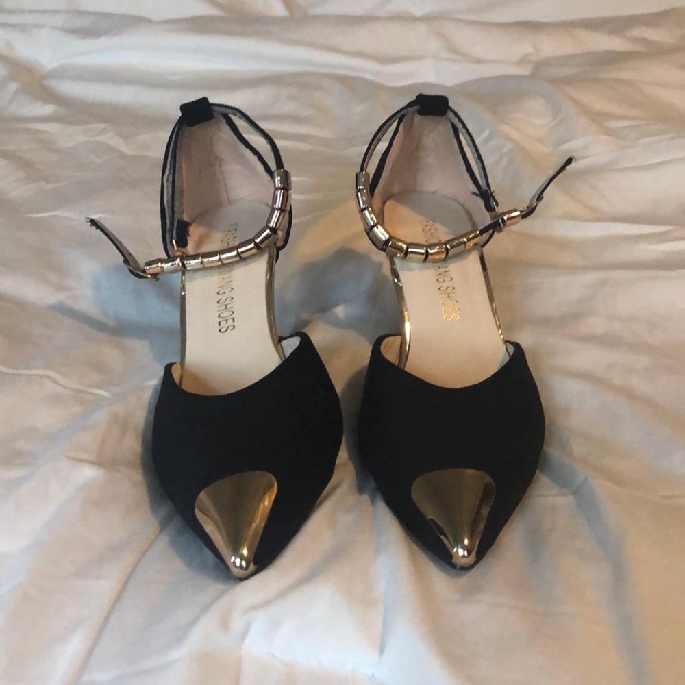 pointed heels